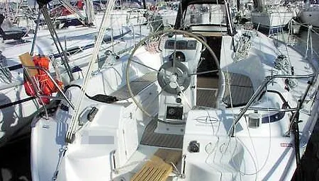 船屋 Boat In *